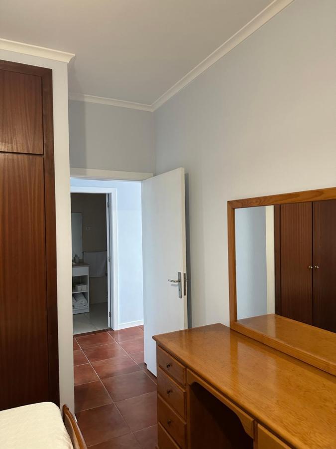Apartamentos Amarelo Canical (Madeira)