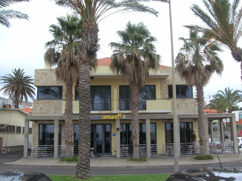 Apartamentos Amarelo Canical (Madeira)